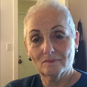 Meet your Posher, Cynthia